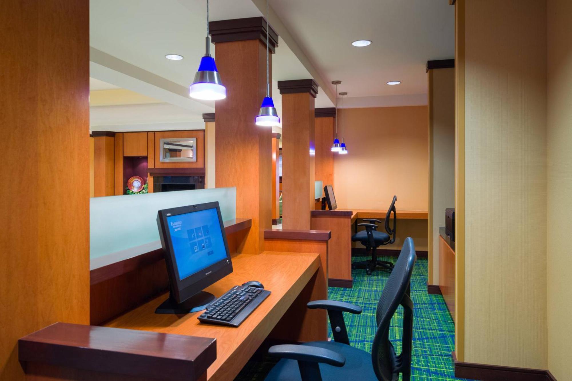 Fairfield Inn & Suites Lock Haven Exterior photo