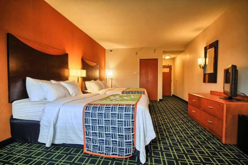 Fairfield Inn & Suites Lock Haven Exterior photo