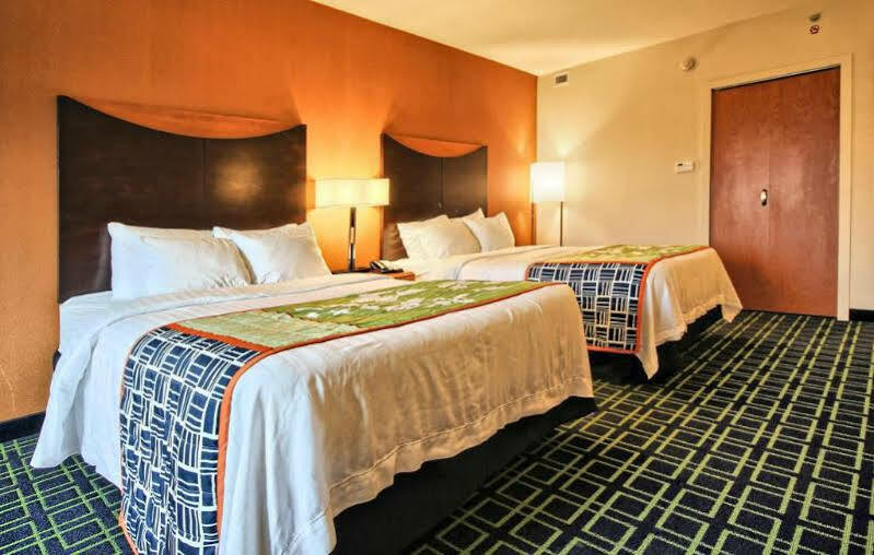 Fairfield Inn & Suites Lock Haven Exterior photo
